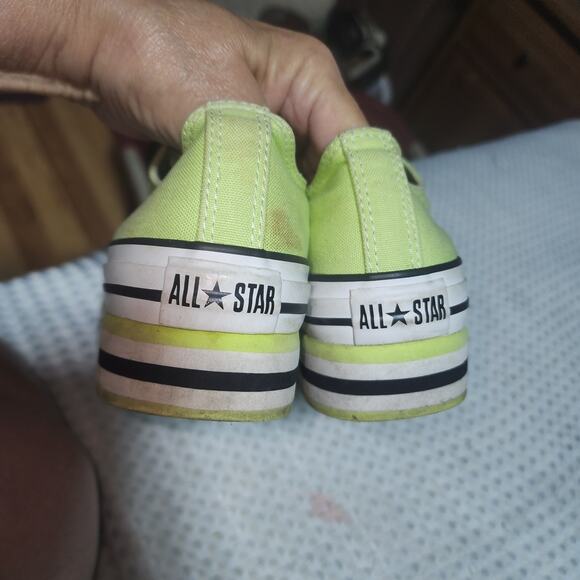 CONVERSE GUC WOMENS SZ 7 PLATFORM SNEAKER SHOES - Picture 7 of 9